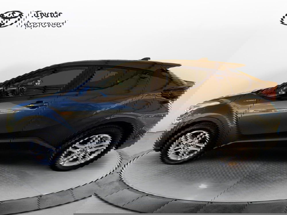 Toyota Toyota C-HR usata a Perugia (4)