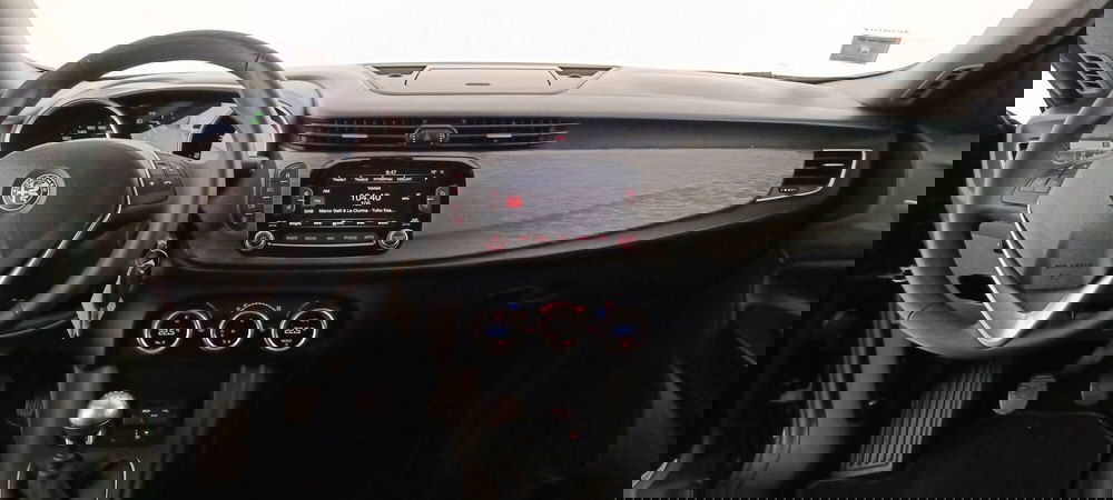 Alfa Romeo Giulietta usata a Treviso (13)