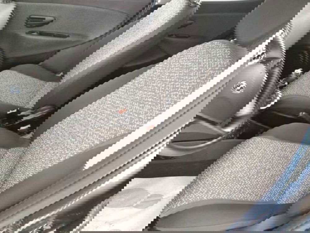 Lancia Ypsilon usata a Treviso (11)