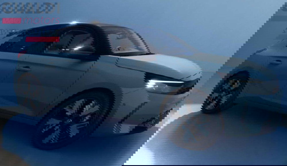 Opel Corsa-e nuova a Modena (2)