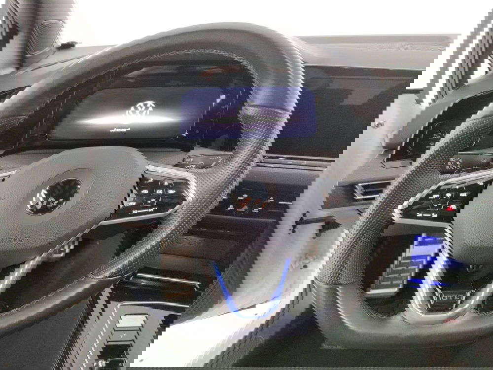 Volkswagen Golf usata a Napoli (11)