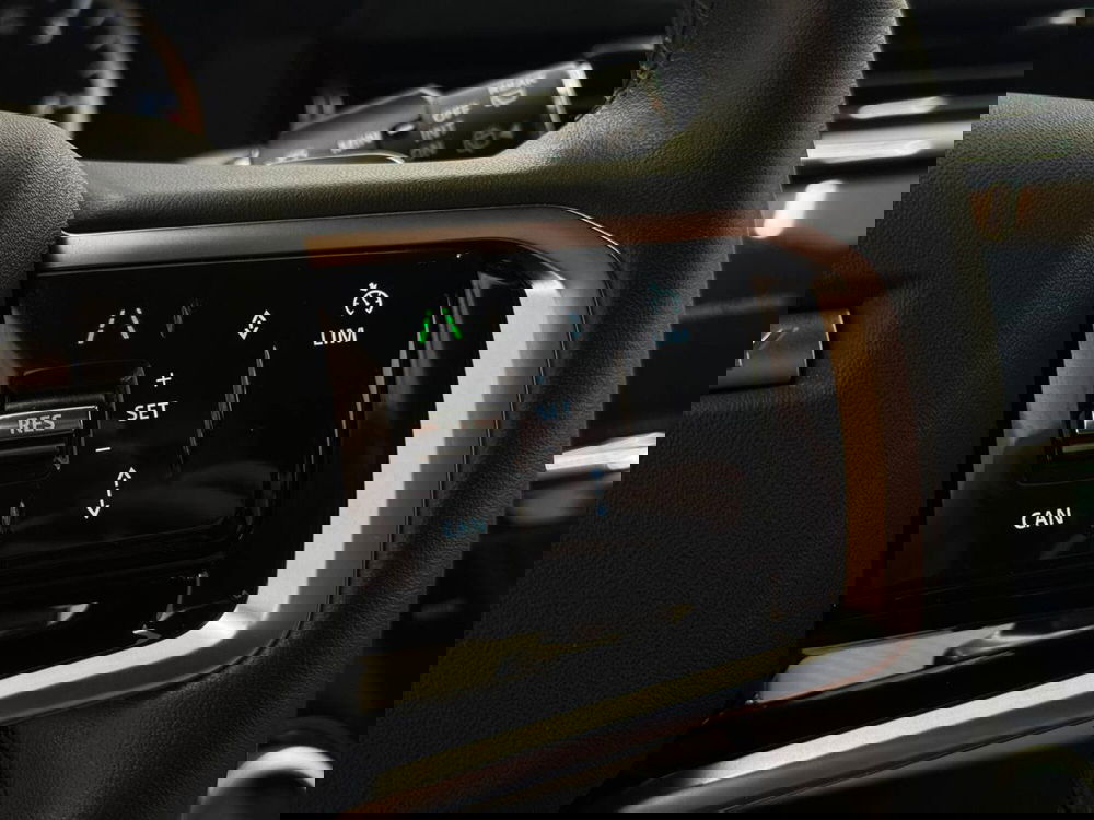 Land Rover Discovery Sport usata a Savona (11)