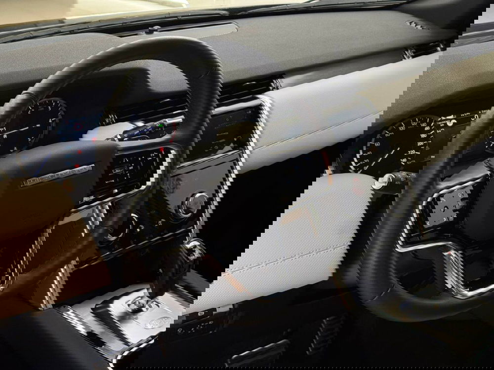 Land Rover Discovery Sport usata a Savona (15)