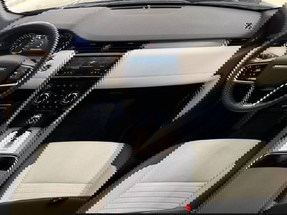 Land Rover Discovery Sport usata a Savona (4)