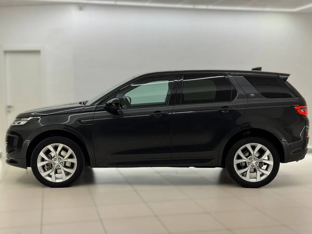 Land Rover Discovery Sport usata a Savona (6)