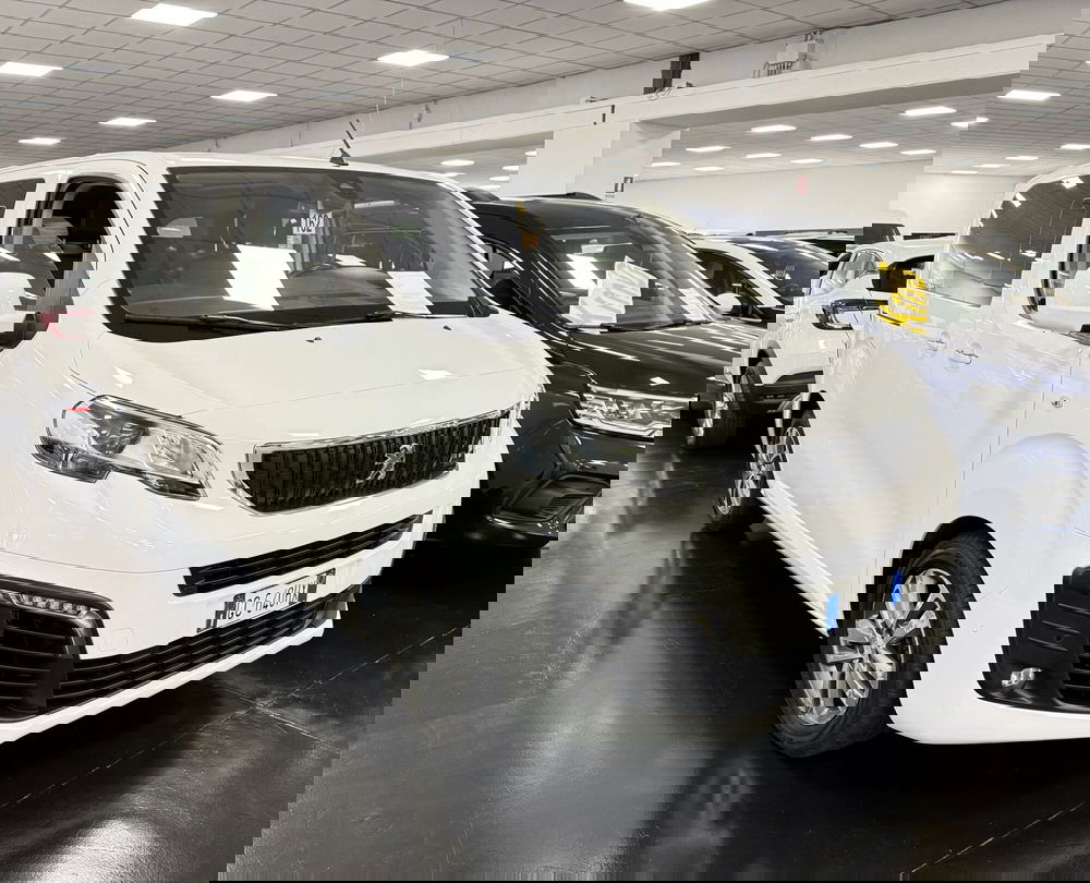 Peugeot Traveller usata a Torino