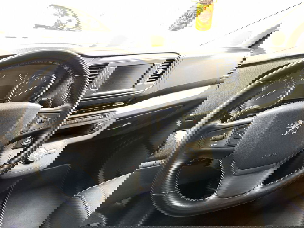 Peugeot Traveller usata a Torino (3)