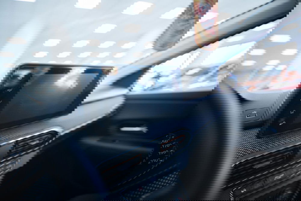 Dacia Sandero usata a Torino (10)