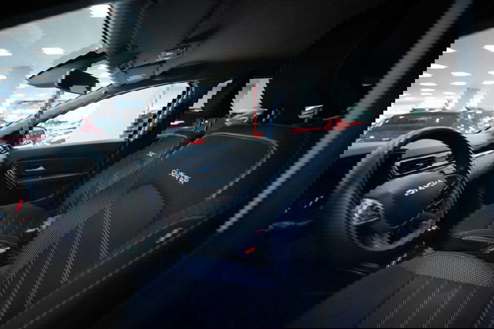 Dacia Duster usata a Torino (6)