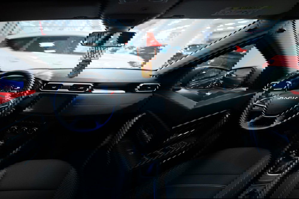 Dacia Duster usata a Torino (8)