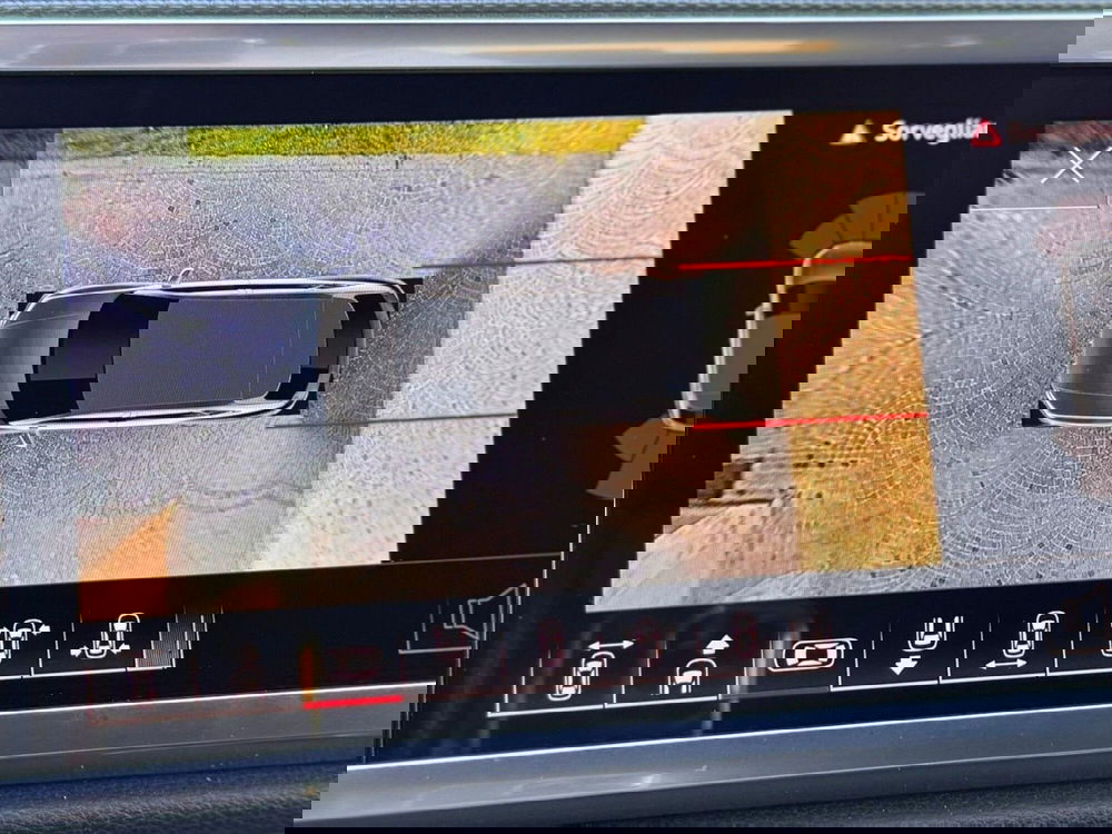 Audi Q3 Sportback usata a Salerno (15)