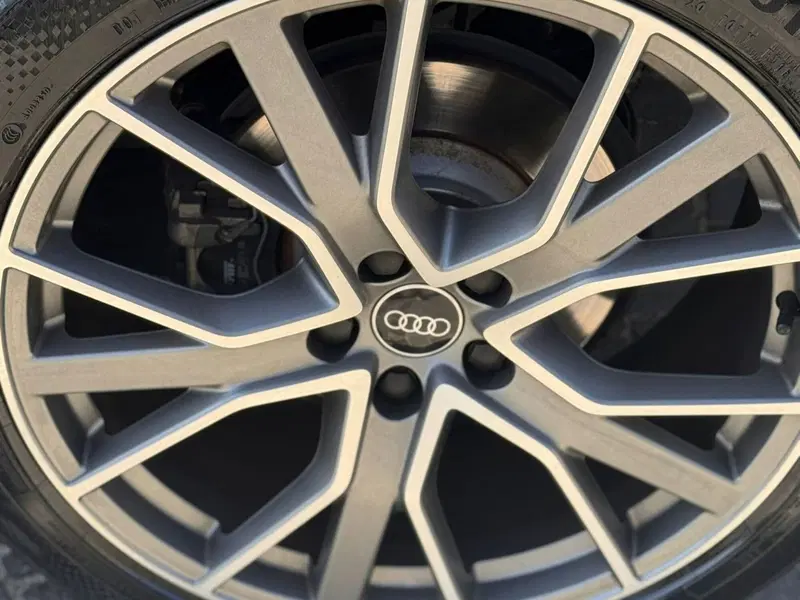 Audi Q3 Sportback usata a Salerno (18)