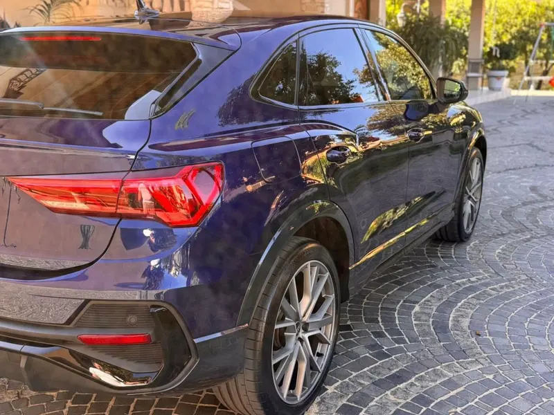 Audi Q3 Sportback usata a Salerno (4)