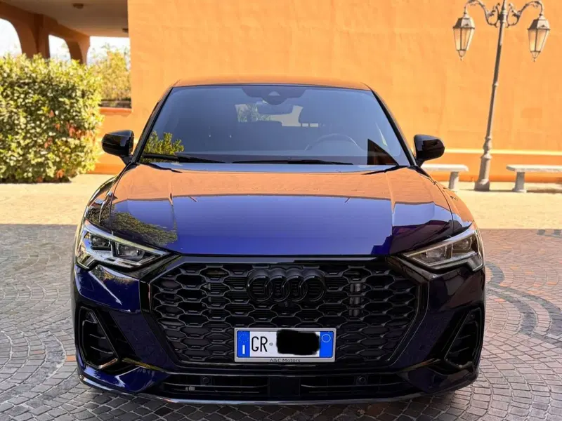 Audi Q3 Sportback usata a Salerno (9)