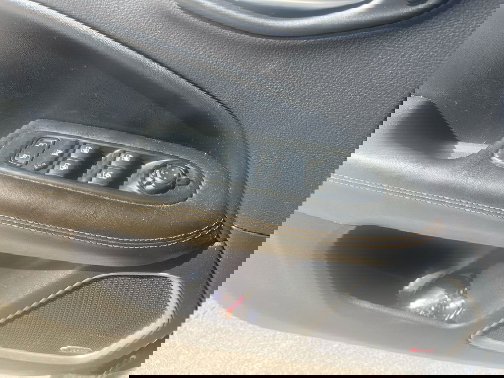 Jeep Compass nuova a Frosinone (17)