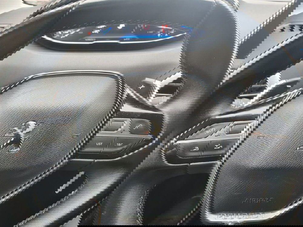 Peugeot 3008 usata a Rimini (13)