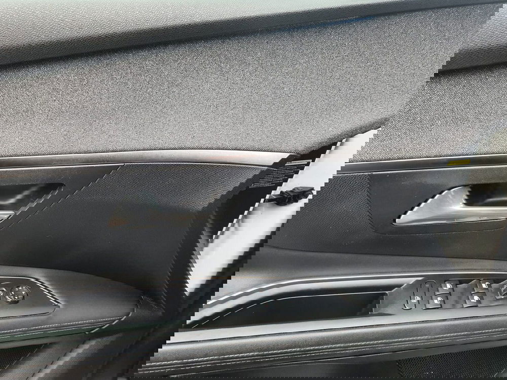 Peugeot 3008 usata a Rimini (15)