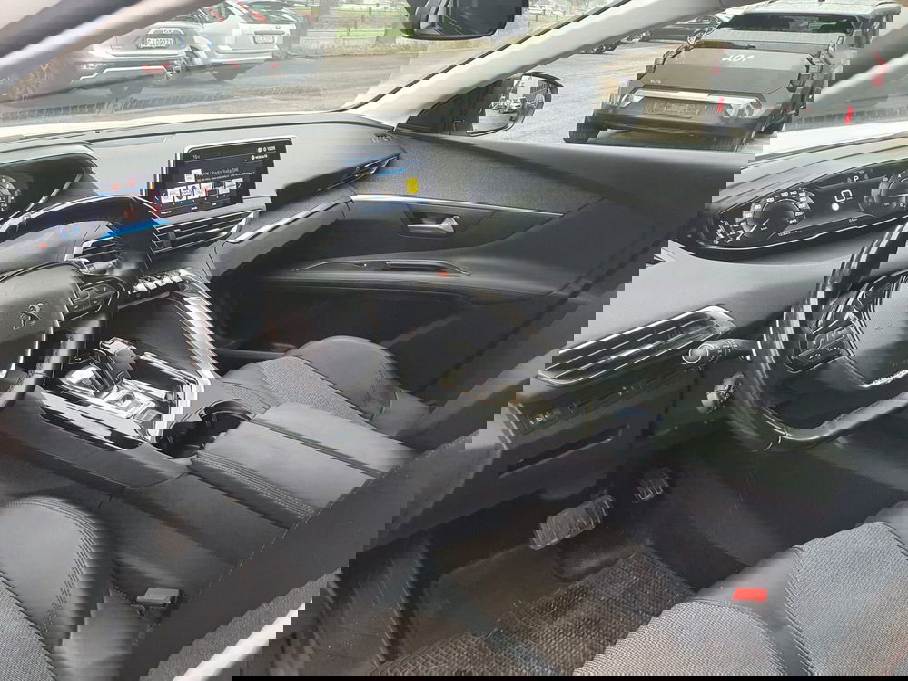 Peugeot 3008 usata a Rimini (9)