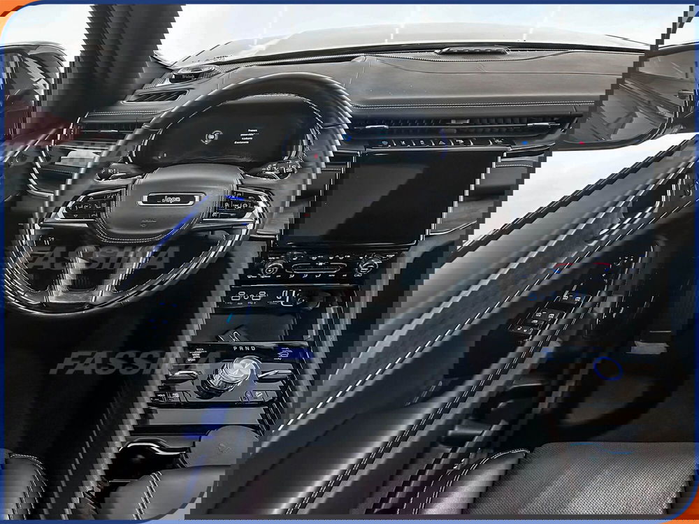 Jeep Grand Cherokee usata a Milano (10)