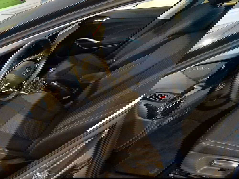 Skoda Fabia usata a Lucca (10)