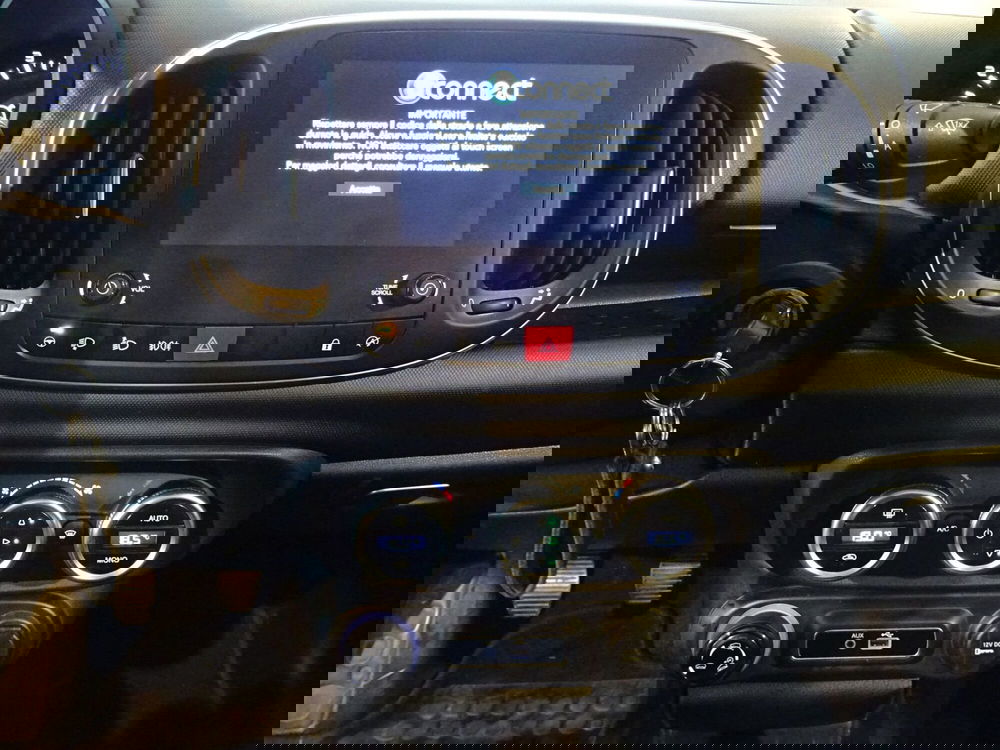 Fiat 500L usata a Lucca (11)