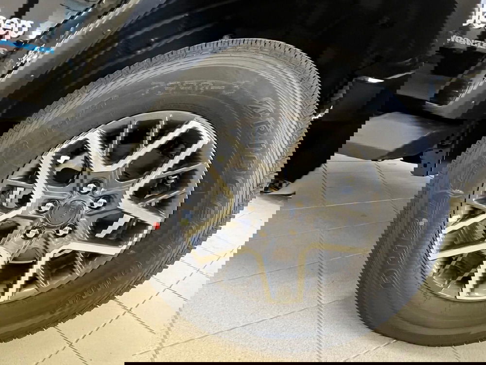 Jeep Wrangler Unlimited nuova a Arezzo (11)