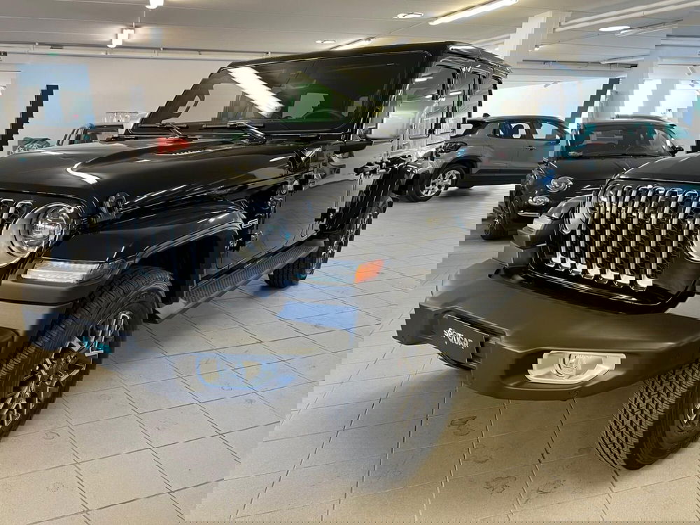 Jeep Wrangler Unlimited nuova a Arezzo (3)