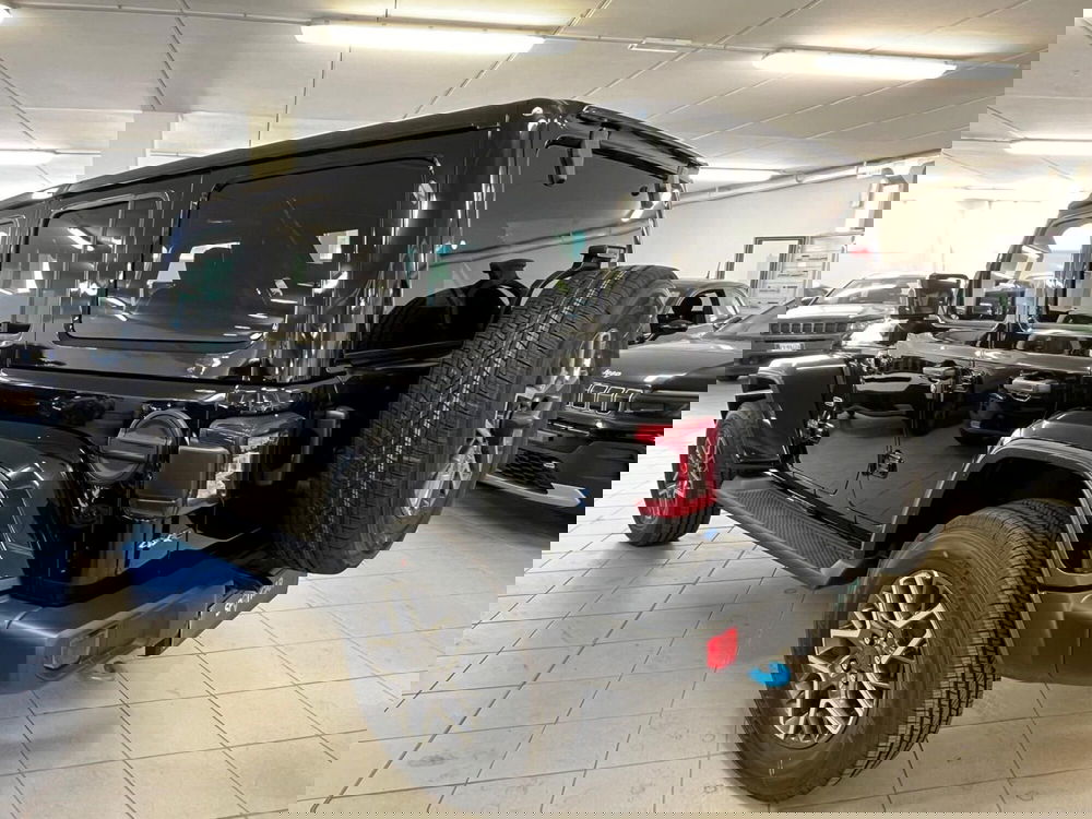 Jeep Wrangler Unlimited nuova a Arezzo (6)