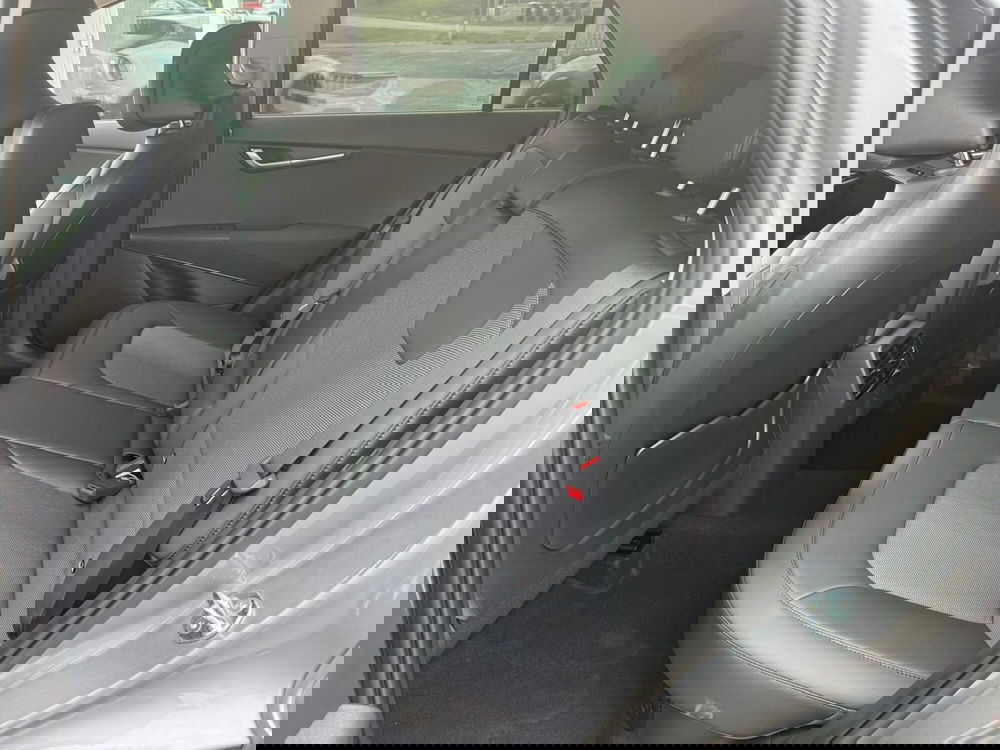 Kia Niro nuova a Arezzo (10)