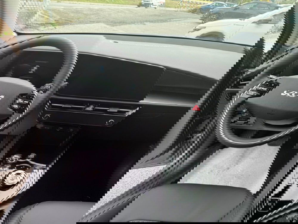 Kia Niro nuova a Arezzo (11)