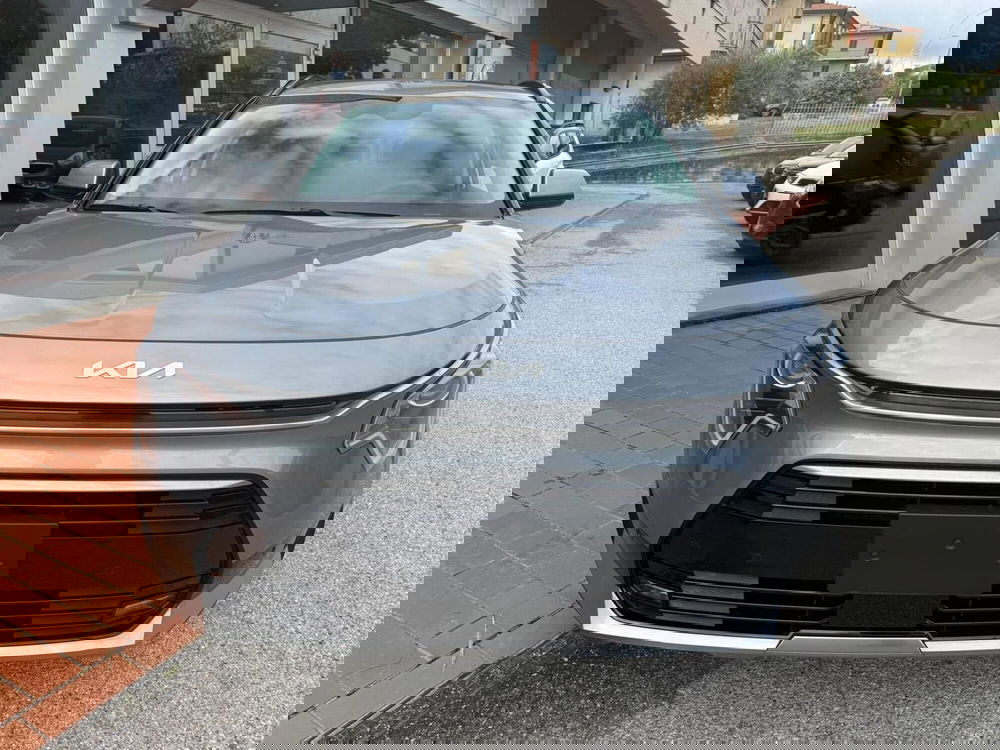 Kia Niro nuova a Arezzo (2)