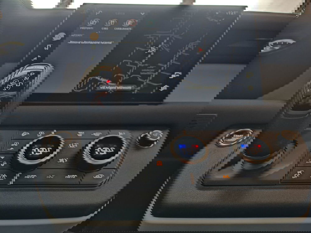 Land Rover Defender usata a Perugia (11)