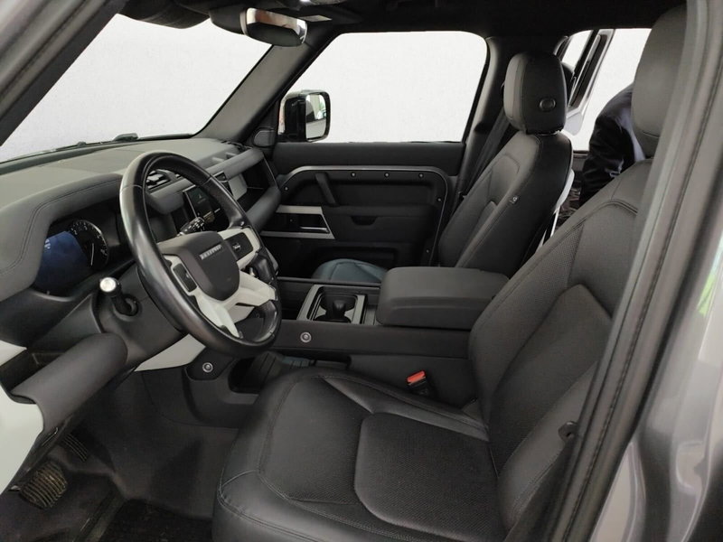 Land Rover Defender usata a Perugia (3)