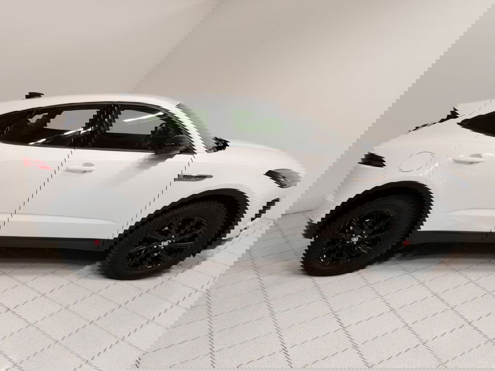 Jaguar E-Pace usata a Novara (6)