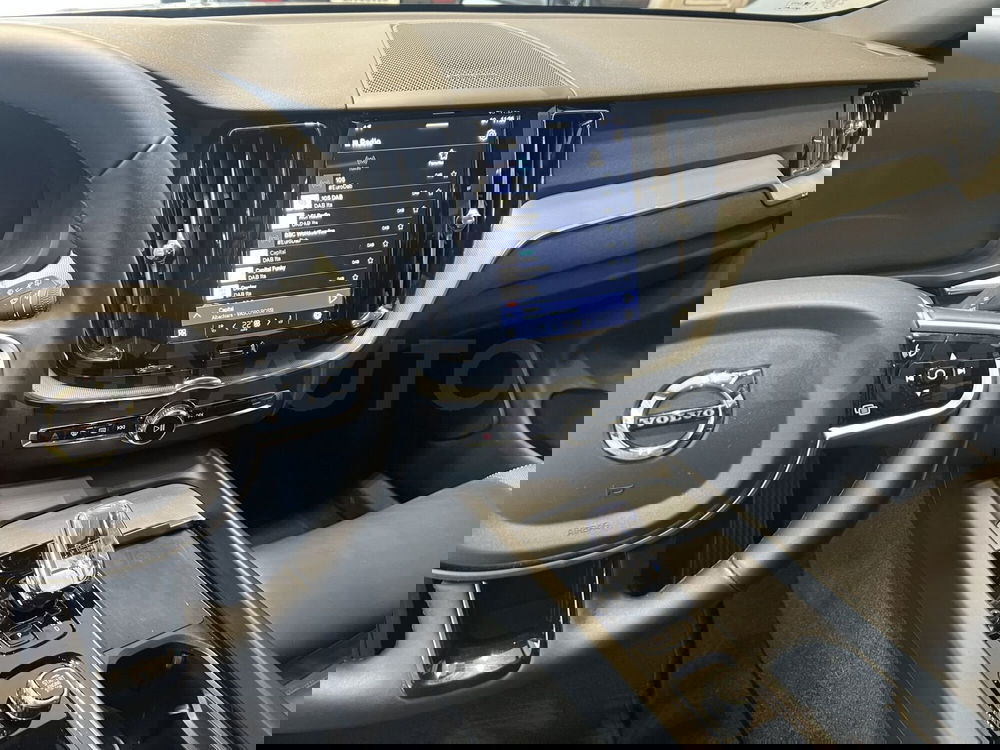 Volvo XC60 usata a Forlì-Cesena (15)