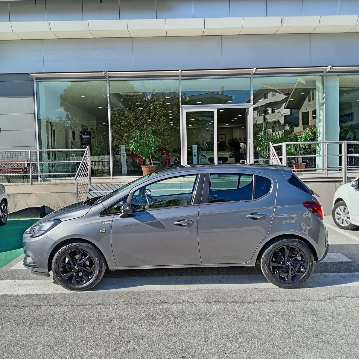 Opel Corsa usata a L'Aquila (2)