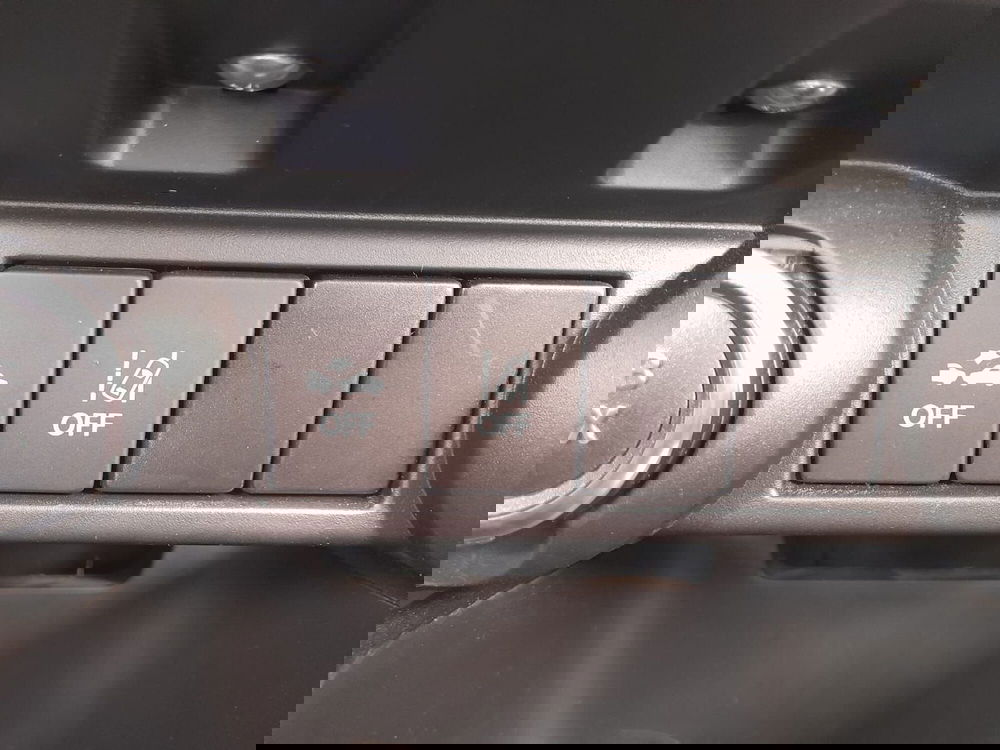 Suzuki Ignis usata a L'Aquila (10)