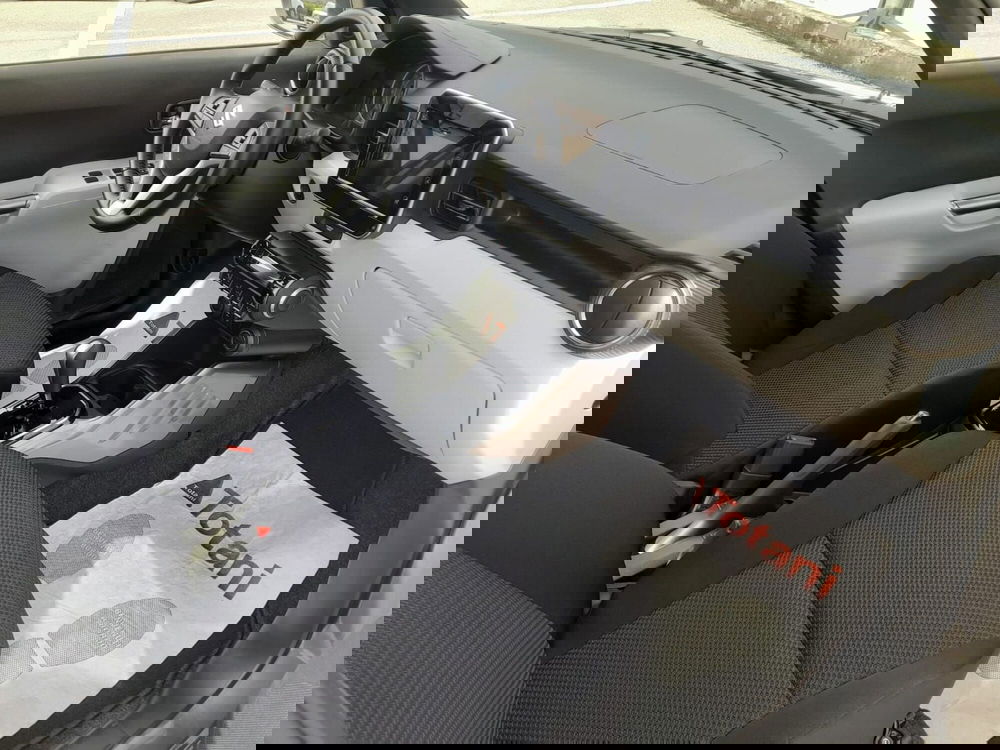 Suzuki Ignis usata a L'Aquila (4)