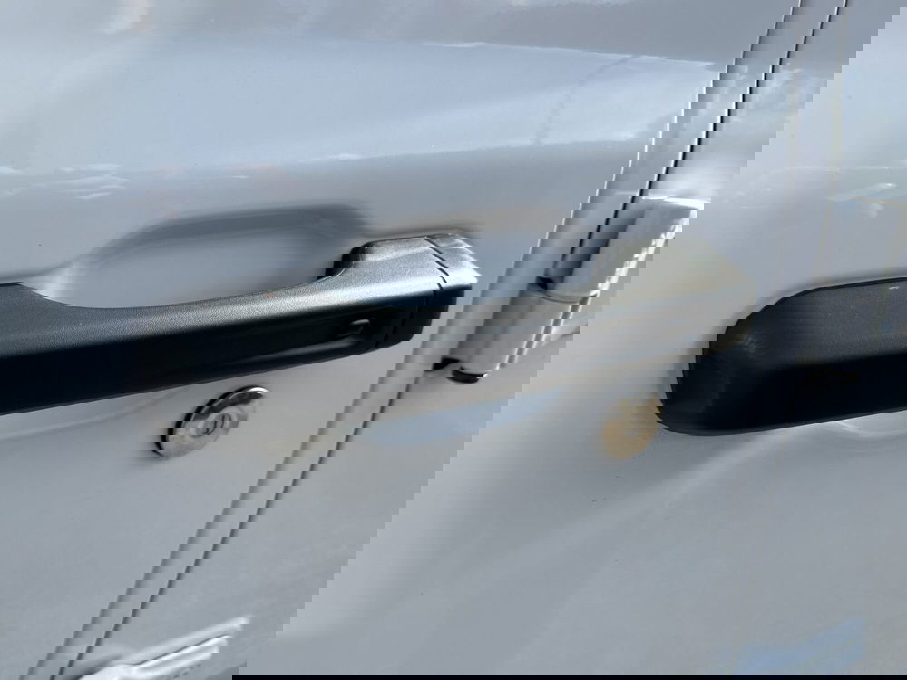 Jeep Wrangler Unlimited nuova a Roma (11)