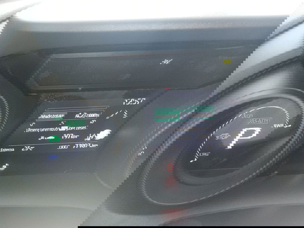 Toyota Yaris usata a Reggio Calabria (9)