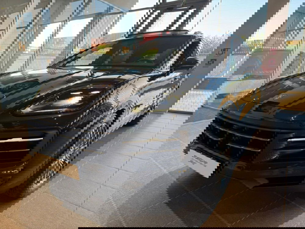 Porsche Cayenne usata a Firenze (15)