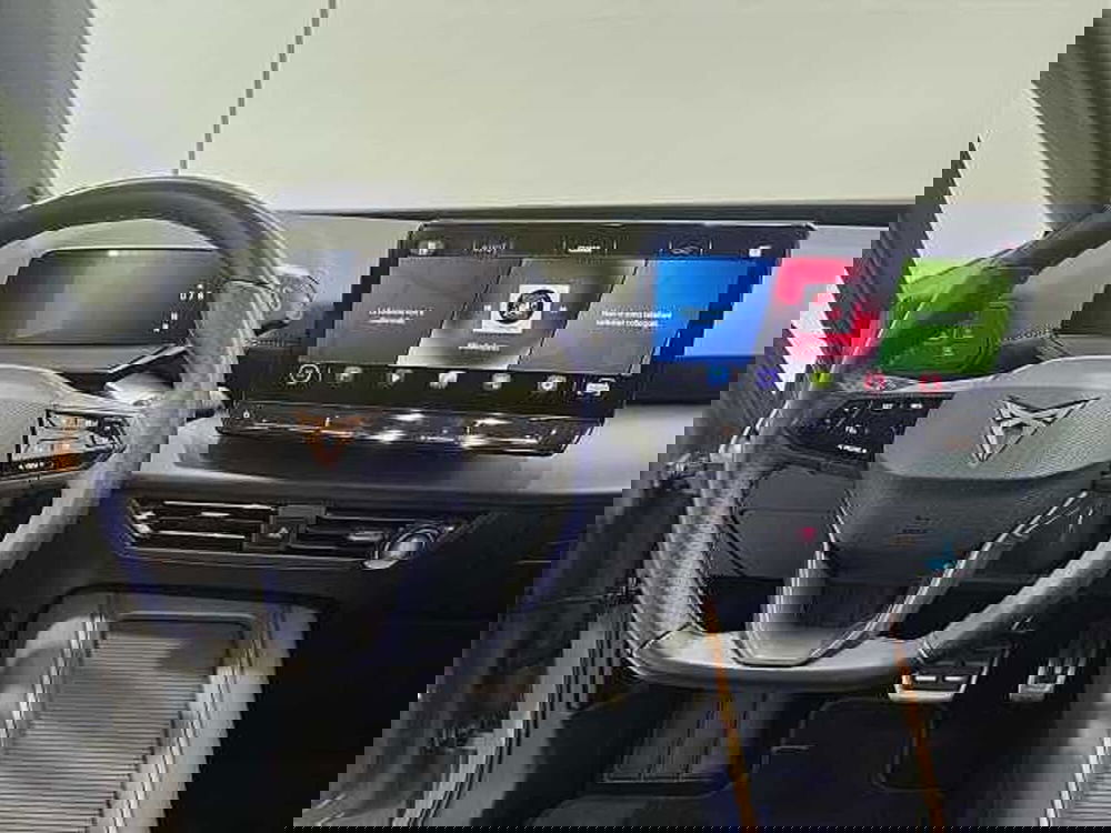 Cupra Born usata a Lecco (10)