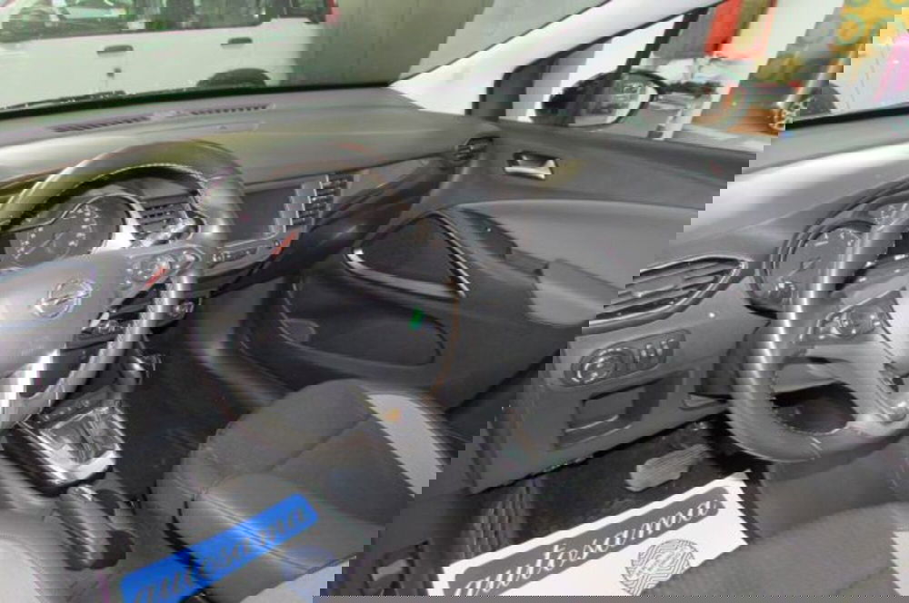 Opel Crossland X usata a Milano (7)