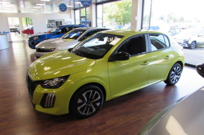 Peugeot 208 1.2 hybrid Active 100cv e-dcs 6 nuova a Rho