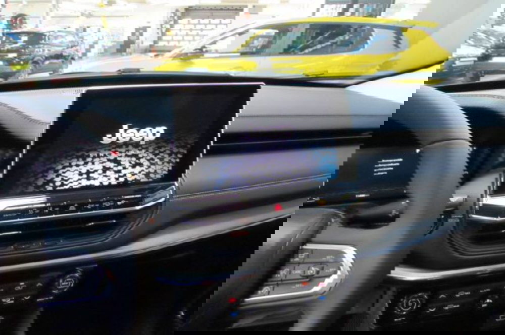 Jeep Compass usata a Milano (8)