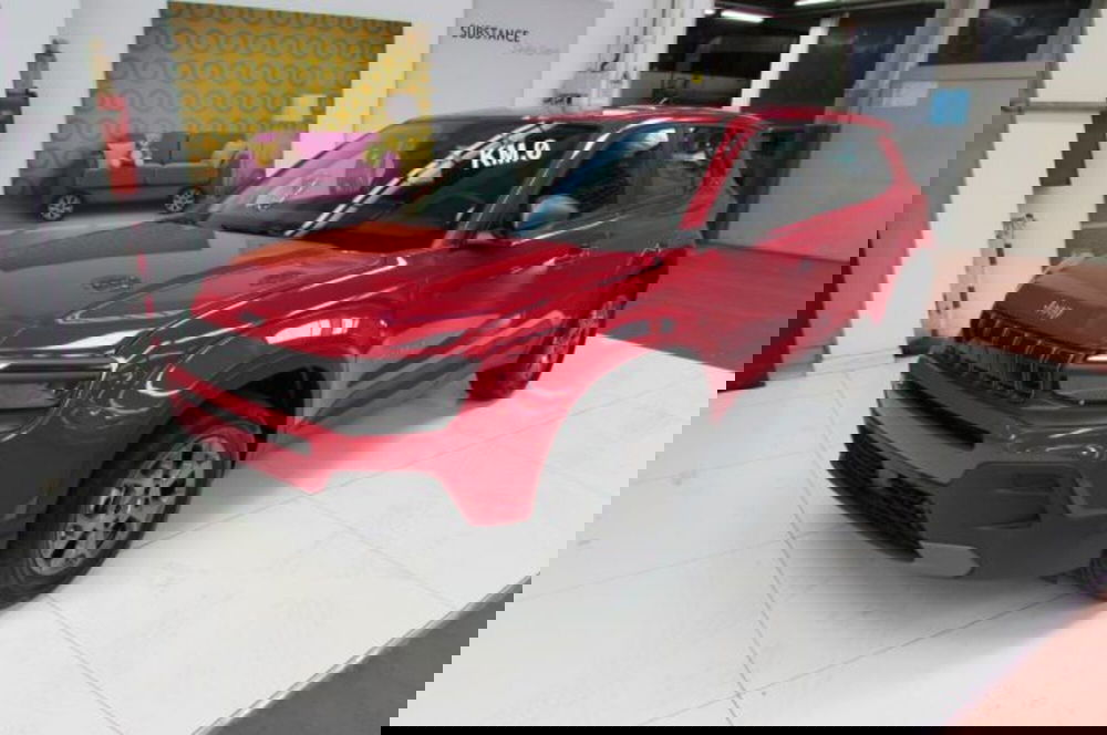 Jeep Avenger nuova a Milano