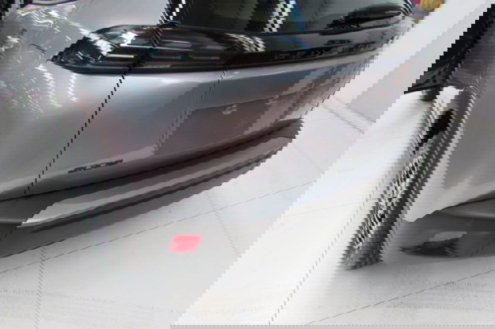 Peugeot 2008 nuova a Milano (15)