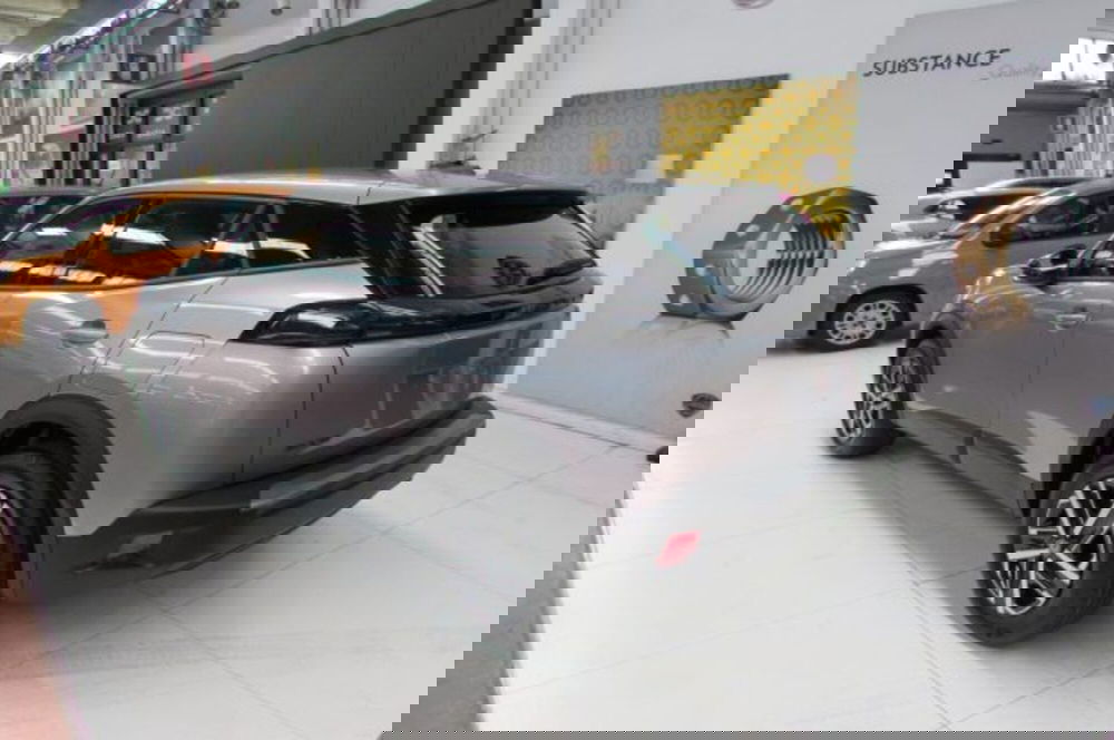 Peugeot 2008 nuova a Milano (3)