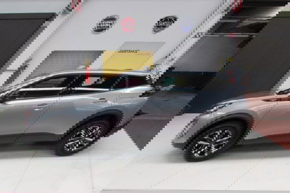 Peugeot 2008 nuova a Milano (4)