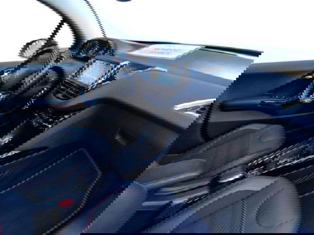 Peugeot 2008 usata a Salerno (13)